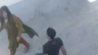 Christie Stevens a fete goale paros luat virginitatea unui băiat necunoscut.