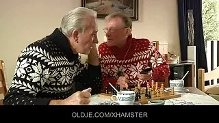 Aristocrat face sex în femei goale paroase baie.