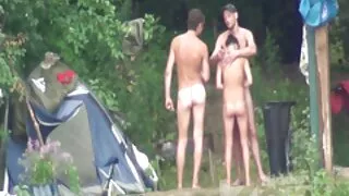 StrokedOut2020: cum în ochii iubitului. filme cu femei nud