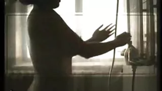 ElsaeanEan devine futut în femei frumoase goale fund, spre deosebire de prietenul ei.