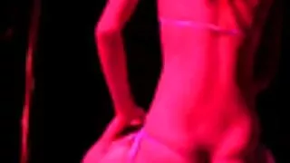 Sperma de la un penis mare gagici goale a venit în păsărică Kali Roses.