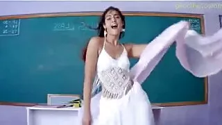 Fetele folosesc un femei goale femei goale bărbat.
