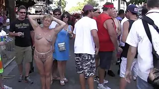 Marina fete goale plaja Lee e de rahat Cocoș.